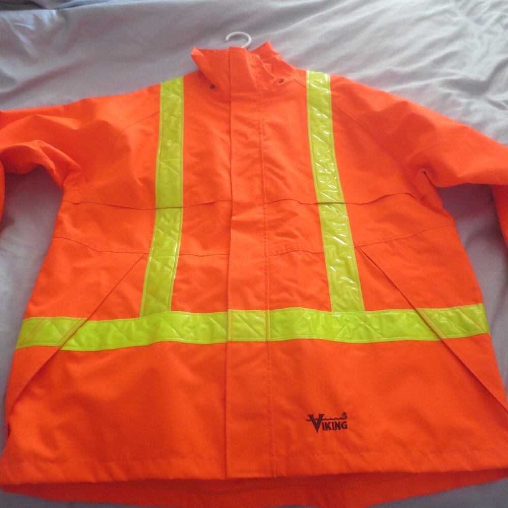 Brand New Viking Waterproof and Windproof Hi-Vis Jacket - Size XL